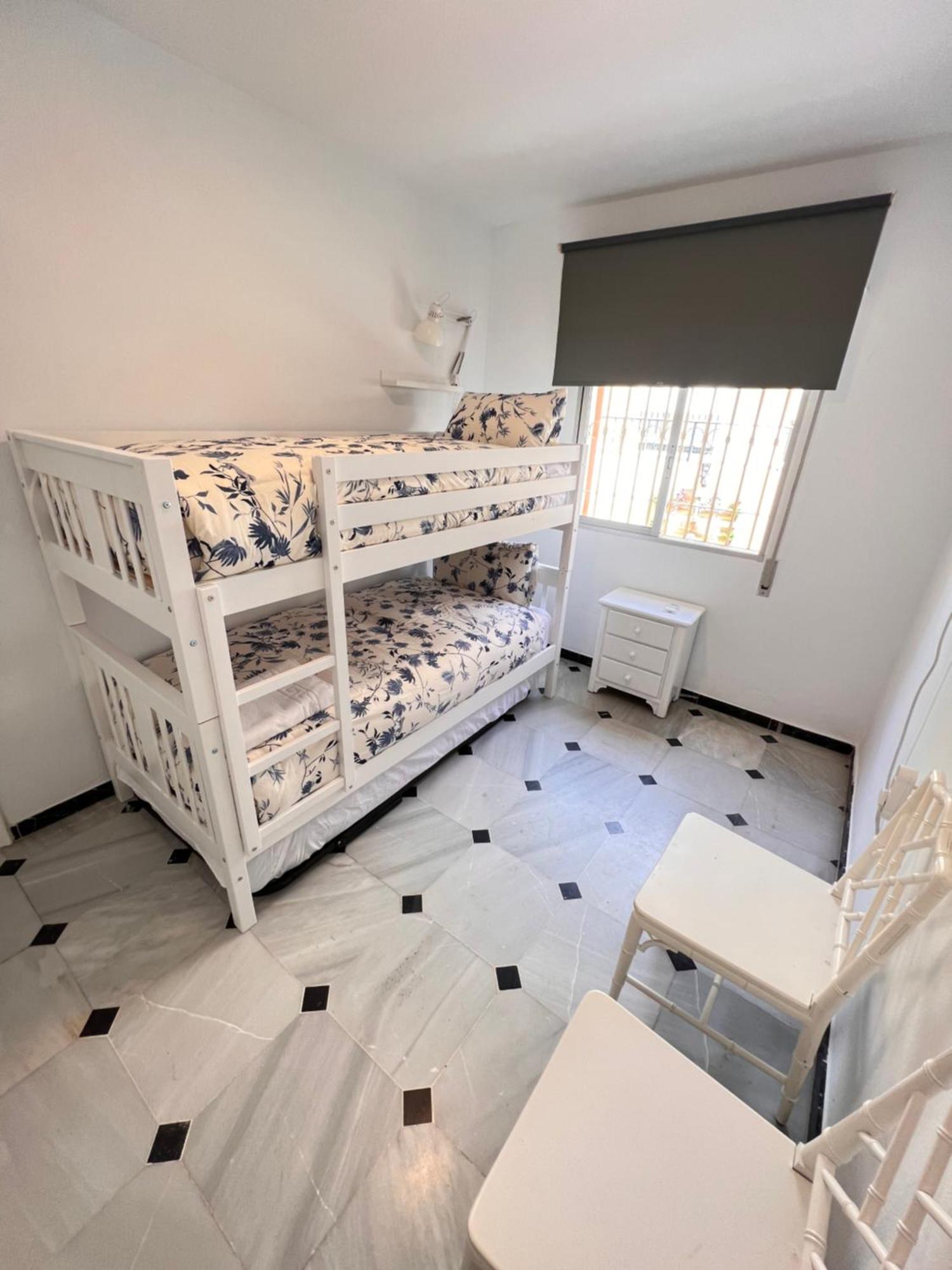 דירות מאלגה La Gran Playa,Piscina Terraza Y Parking 8 Personas מראה חיצוני תמונה